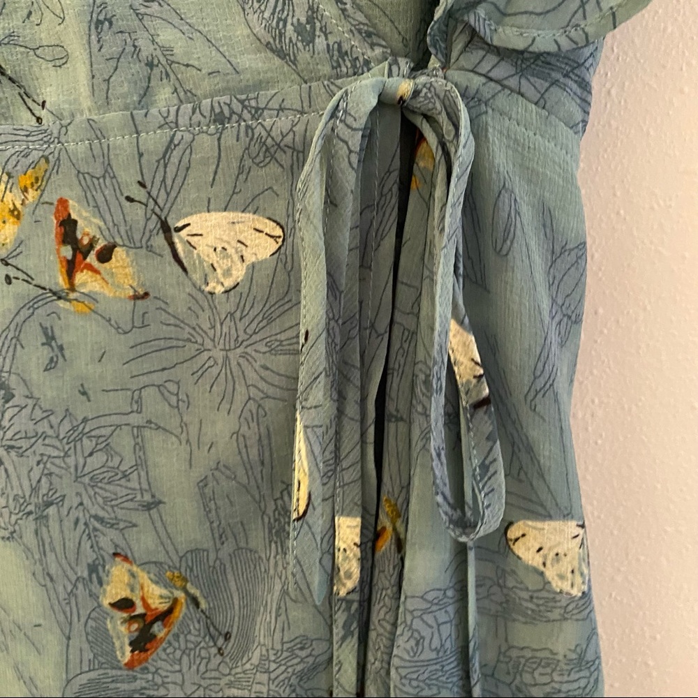 Butterfly Wrap tunic - Picture 8 of 13